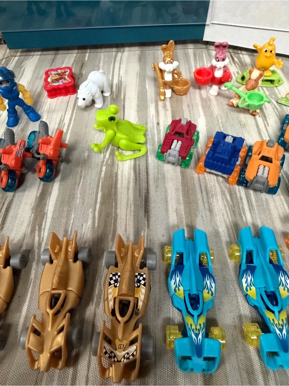 Kinder Joy Toys